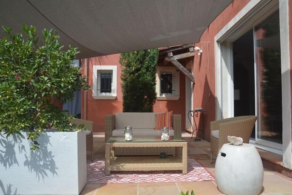 La Canopee De *
